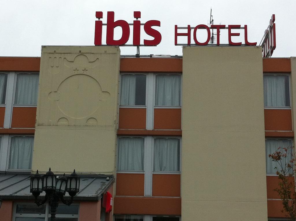Ibis Laon Hotel ภายนอก รูปภาพ