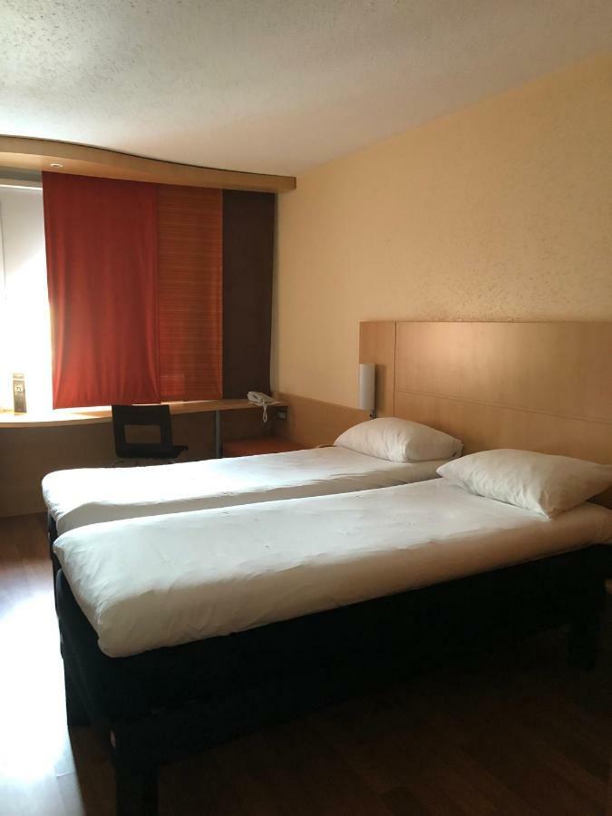 Ibis Laon Hotel ภายนอก รูปภาพ